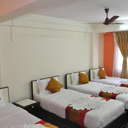 Hotel Pleasure Home Kathmandu Exteriör bild