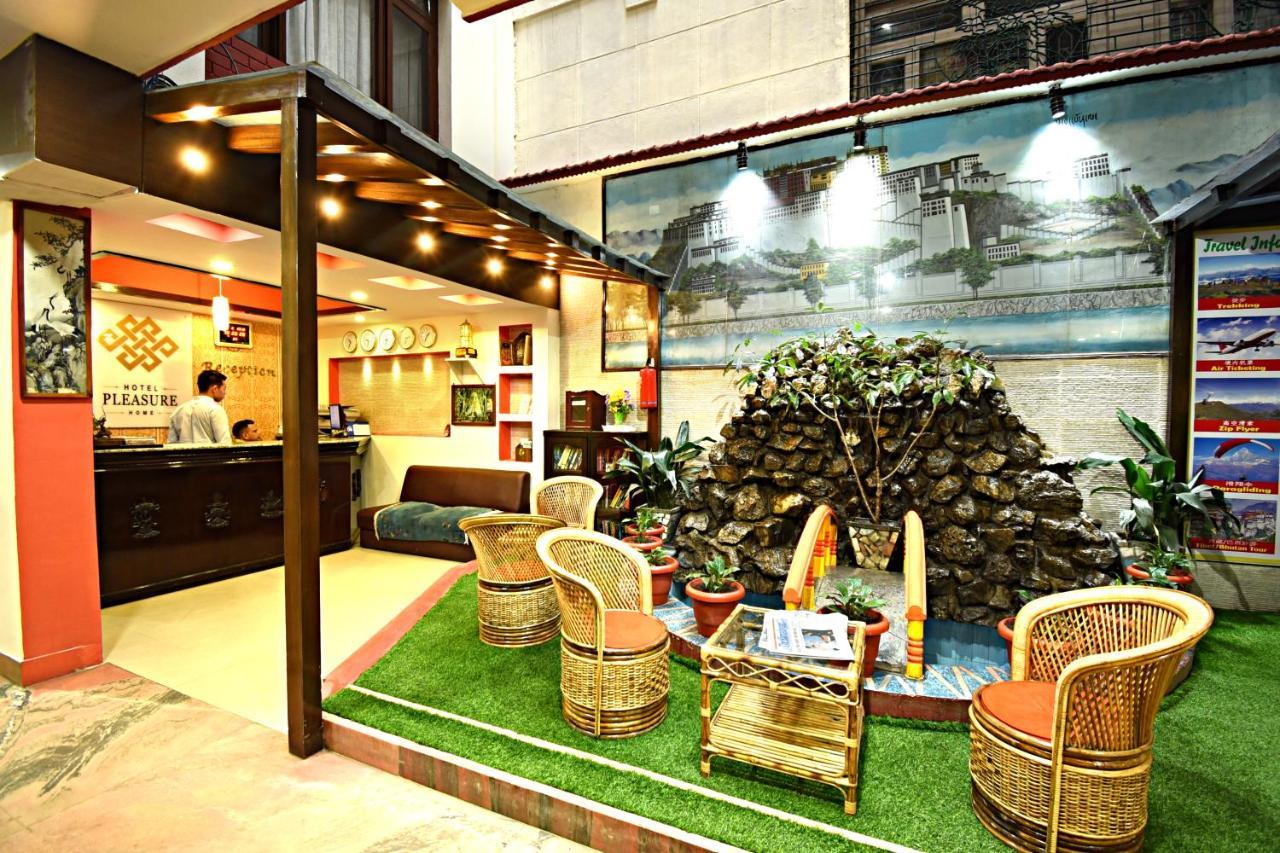 Hotel Pleasure Home Kathmandu Exteriör bild